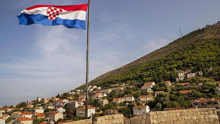 С 1 января 2023 года Хорватию приняли в Шенген и Еврозону